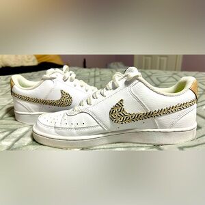 NIKE COURT VISION LOW NEXT NATURE X NIKE UNITED, Size 8.5